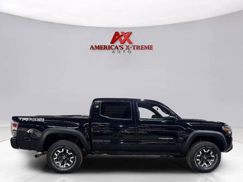 Used 2020 Toyota Tacoma TRD Off-Road w/ Technology Package AWD/4WD image 6
