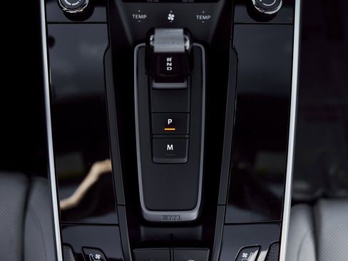 Used 2022 Porsche 911 Turbo S image 60