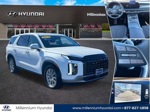 Used 2023 Hyundai Palisade SE image 1