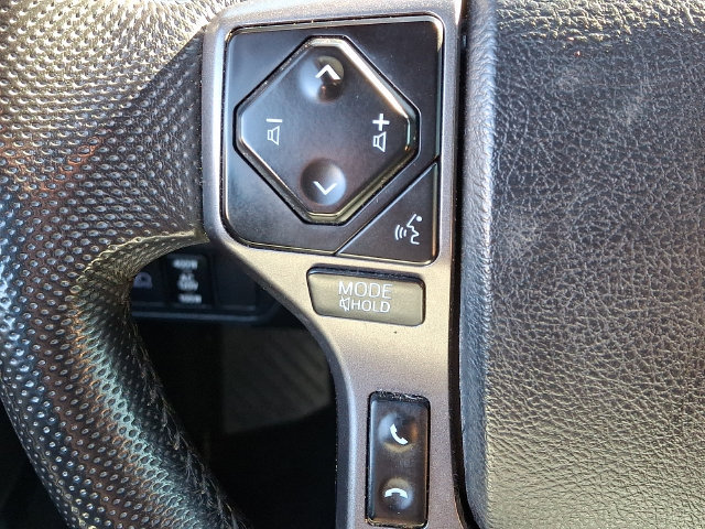 Used 2023 Toyota Tacoma TRD Off-Road AWD/4WD image 20