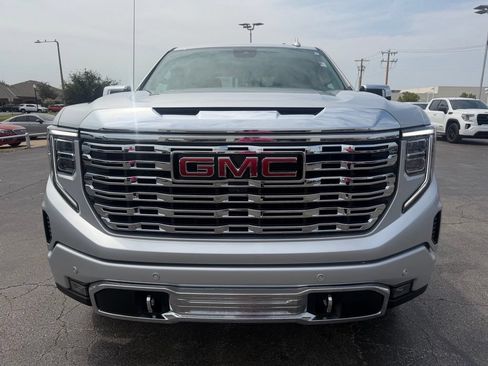Used 2022 GMC Sierra 1500 Denali AWD/4WD image 8