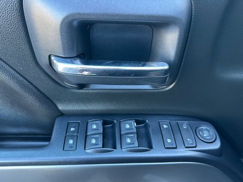 Used 2017 Chevrolet Silverado 1500 LT w/ All Star Edition image 10