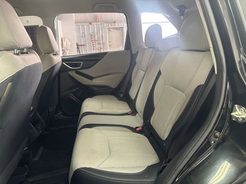 Used 2019 Subaru Forester w/ Alloy Wheel Package image 18