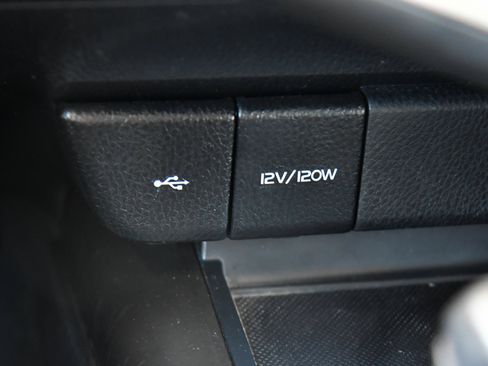 Used 2024 Toyota Camry SE FWD image 23