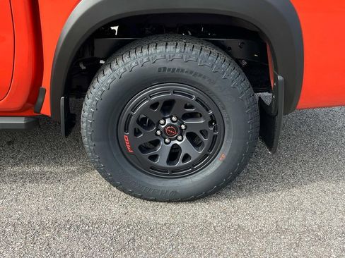 New 2026 Nissan Frontier PRO-4X w/ Pro-4x Convenience Package image 16