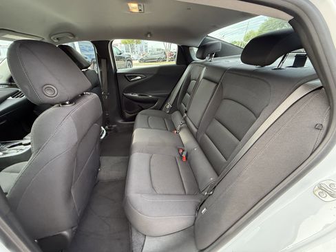 Used 2024 Chevrolet Malibu LT image 29
