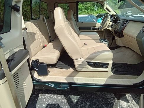 Used 2008 Ford F250 Lariat AWD/4WD image 5