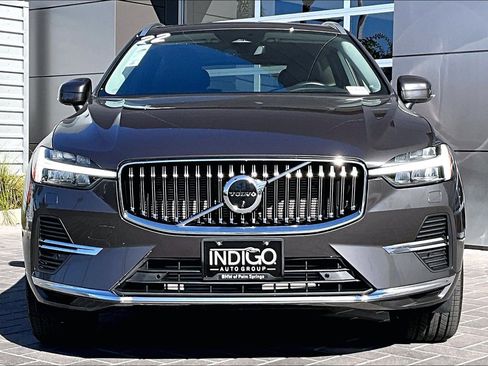 Used 2022 Volvo XC60 T8 Inscription w/ Advanced Package image 2