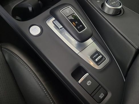 Certified 2025 INFINITI QX50 Luxe AWD/4WD image 32