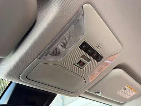 Used 2025 Toyota RAV4 LE FWD image 27