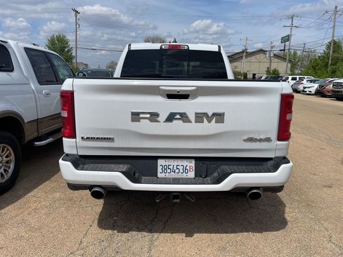 Used 2025 RAM 1500 Laramie w/ Sport Appearance Package AWD/4WD image 3