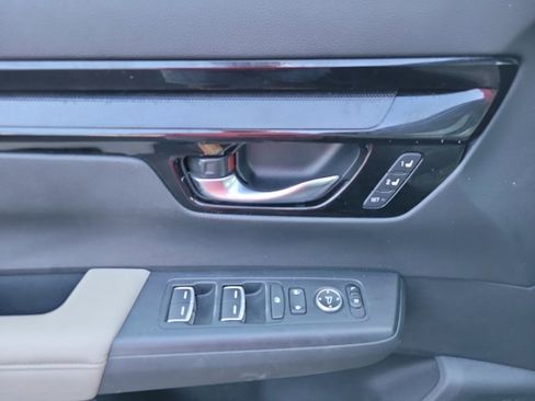 Used 2025 Honda CR-V EX-L image 9