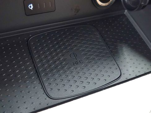 New 2026 Genesis GV80 2.5T Advanced image 28