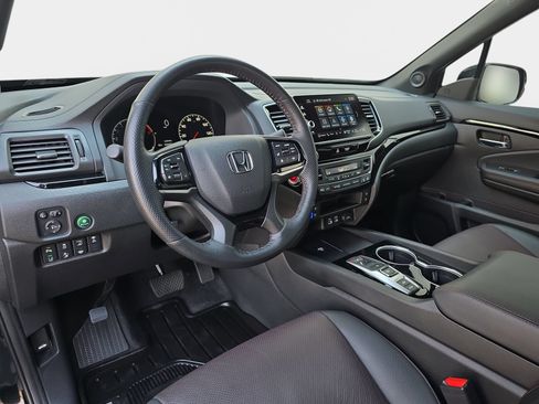 Used 2024 Honda Ridgeline Black Edition image 19