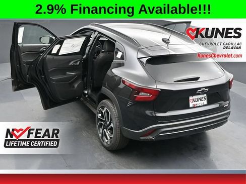 New 2026 Chevrolet Trax RS w/ Sunroof Package FWD image 57