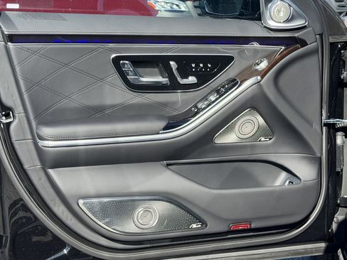 New 2026 Mercedes-Benz Maybach S 580 4MATIC image 16