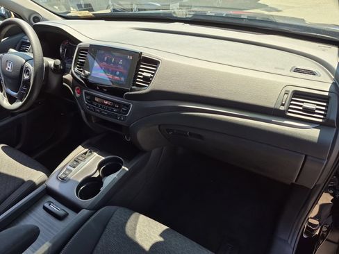 Used 2023 Honda Ridgeline Sport image 31