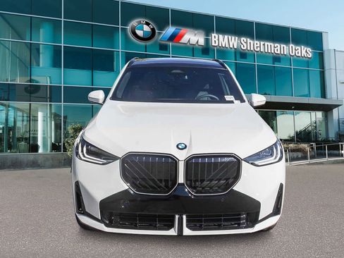New 2026 BMW X3 xDrive30 w/ M Sport Package image 2