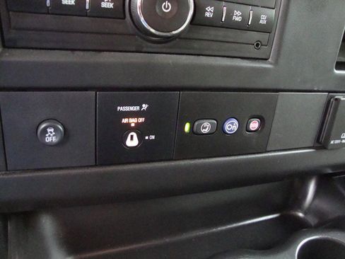 Used 2017 Chevrolet Express 2500 LS image 11