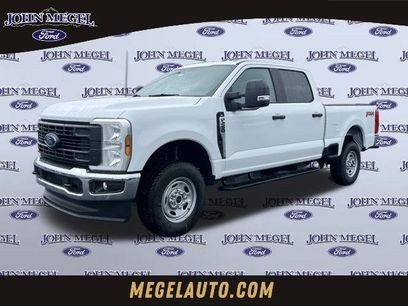 New 2025 Ford F250 XL w/ FX4 Off-Road Package