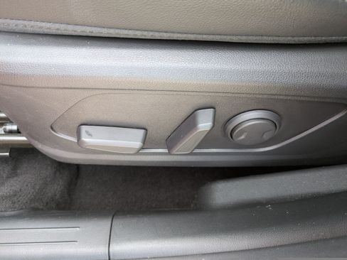 Certified 2023 Hyundai Tucson SEL w/ Convenience Package FWD image 19