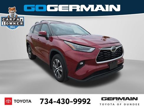 Used 2023 Toyota Highlander XLE image 5