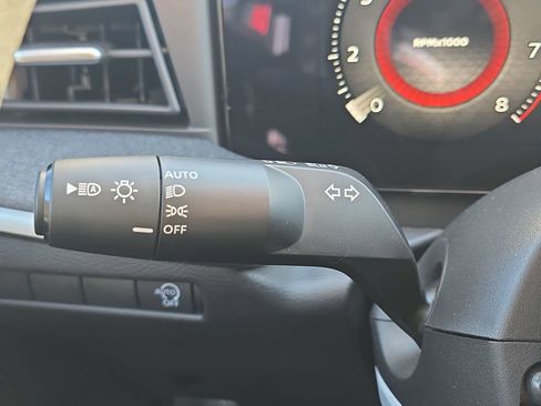 New 2026 Nissan Kicks SV w/ SV Premium Package FWD image 28