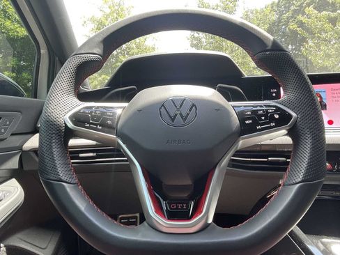 Used 2024 Volkswagen GTI SE FWD image 15
