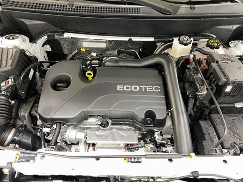 Used 2022 Chevrolet Equinox LT image 46