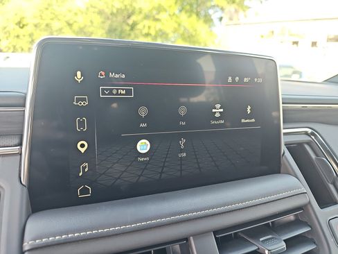 Used 2023 GMC Yukon SLT RWD image 24