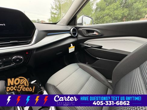 New 2026 Chevrolet Trax LT w/ Driver Confidence Package FWD image 29