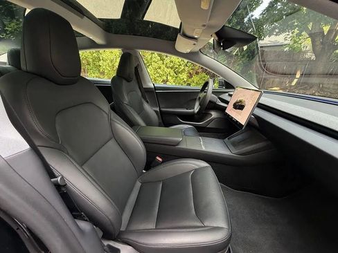 Used 2025 Tesla Model 3 Long Range AWD/4WD image 6