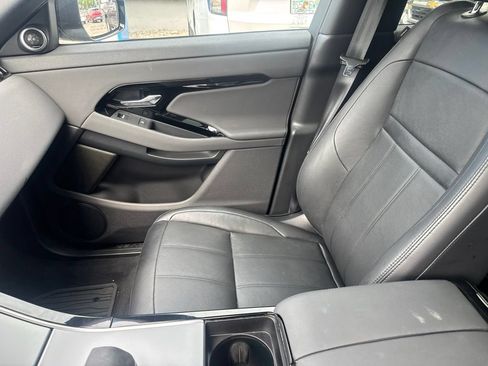 Used 2024 Land Rover Range Rover Evoque S AWD/4WD image 14