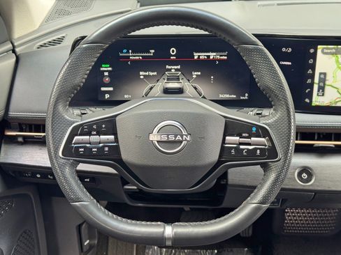 Used 2023 Nissan Ariya FWD image 19