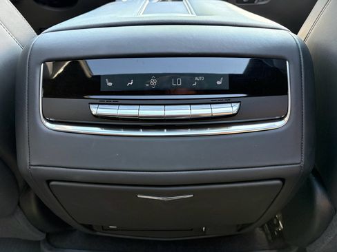 Used 2024 Cadillac Escalade V w/ LPO, ONYX Package AWD/4WD image 26