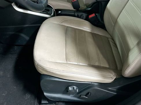 Used 2018 Ford EcoSport Titanium image 20