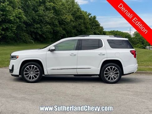Used 2023 GMC Acadia Denali AWD/4WD image 4