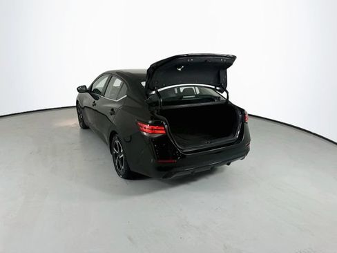 Used 2024 Nissan Sentra SV FWD image 24