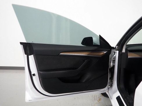 Used 2023 Tesla Model 3 RWD image 48