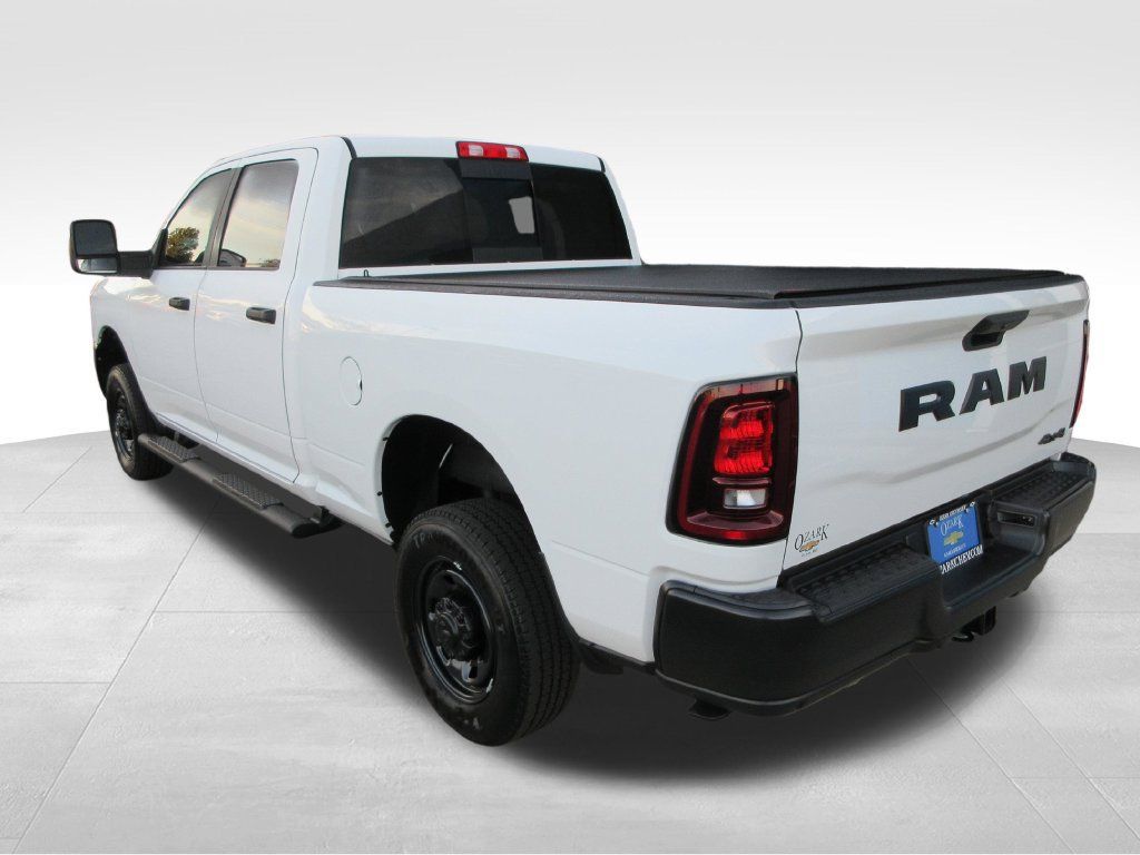 Used 2025 RAM 2500 Tradesman AWD/4WD image 3