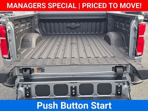 New 2026 Chevrolet Silverado 2500 LTZ w/ LTZ Premium Package AWD/4WD image 19