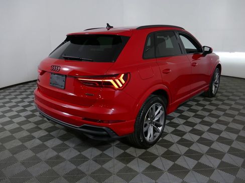 Used 2024 Audi Q3 2.0T Premium Plus AWD/4WD image 3