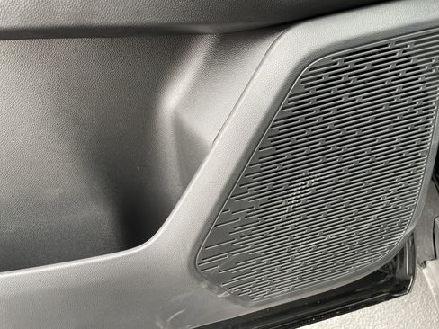 Used 2026 Chevrolet Equinox LT w/ Midnight Edition image 43