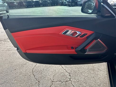 Used 2021 BMW Z4 M40i w/ Executive Package image 11