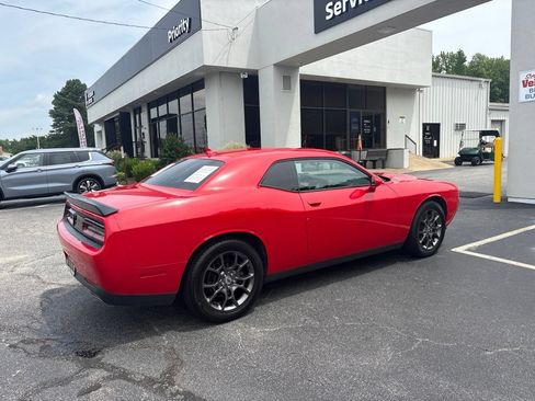 Used 2018 Dodge Challenger GT w/ Driver Convenience Group AWD/4WD image 4