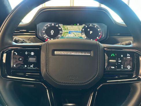 Used 2025 Land Rover Range Rover Sport Autobiography image 30