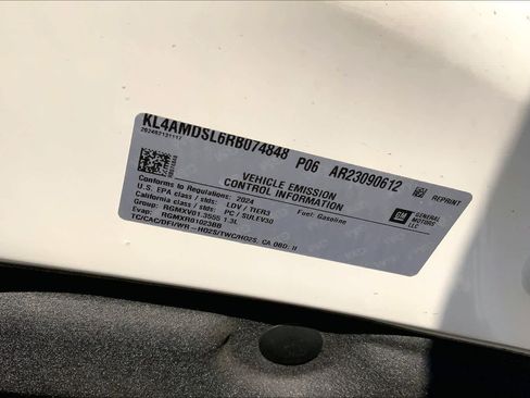 Used 2024 Buick Encore GX Sport Touring image 32