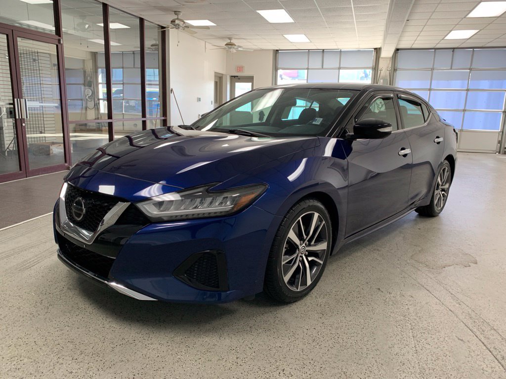 Used 2019 Nissan Maxima 3.5 SV w/ Floor Mat Group FWD image 3