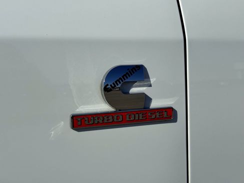 Used 2024 RAM 3500 Big Horn image 3