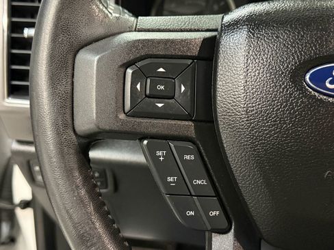 Used 2017 Ford F150 XLT w/ Equipment Group 302A Luxury image 29